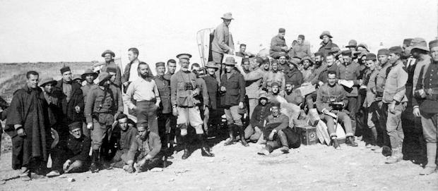Miembros españoles en la expedición de Annual.