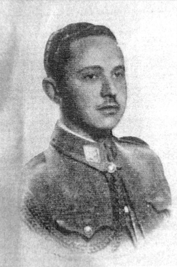 El teniente Gonzalo Fernández Fuentes, tirador de Ifni, muerto heroicamente en combate. Sus restos se encuentran a pocos metros del Puesto de Hameiduch. Estos fueron enterrados por el soldado Pelayo Rosa Viera.