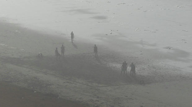 La playa de Sidi Ifni envuelta en la bruma...