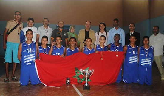 El equipo de Baloncesto IBA Sidi Ifni, campeones de Marruecos 2014 en la categoría de cadetes sub-16.