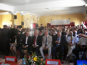 Reunión en el Ayuntamiento de Sidi Ifni.