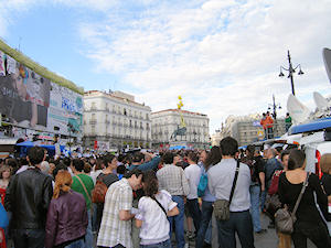 Vistas de la concentración en la Puerta del Sol. (Fotos: Juan Carlos León Brázquez)