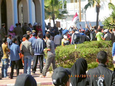 Marcha-protesta en Sidi Ifni. 14/2/2011.