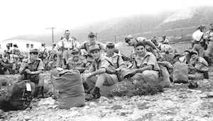 Los últimos de Sidi Ifni, esperando el embarque para El Aaiún (27/06/1969)