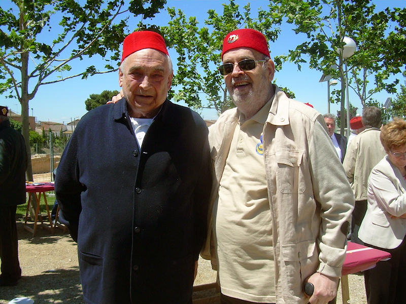 Contijoch (izquierda) y el autor, en una reunión de Veteranos; año 2013 (Foto álbum propio)